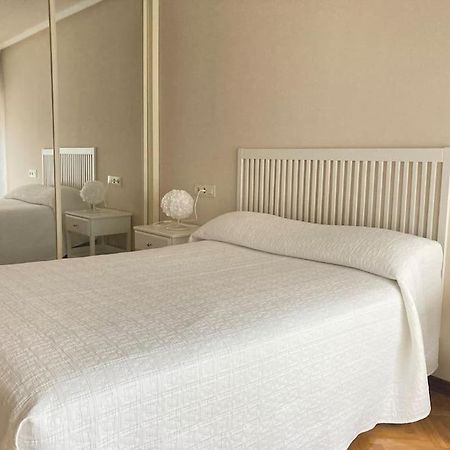 Centrico Apartamento De 2 Habitaciones By Bebalmy Oviedo Eksteriør billede